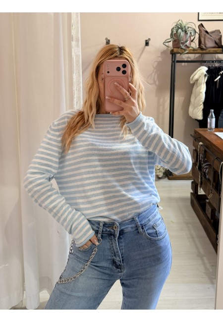 Maglia a righe celeste e bianca