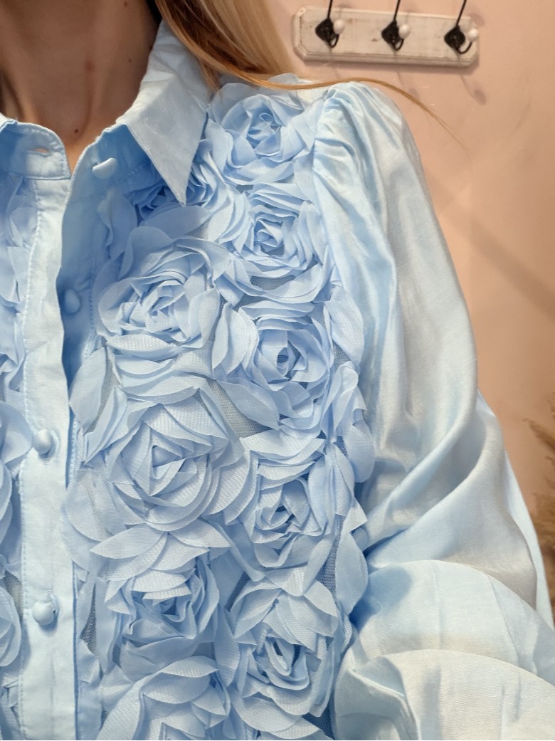 Camicia ROSE a rilievo azzurra