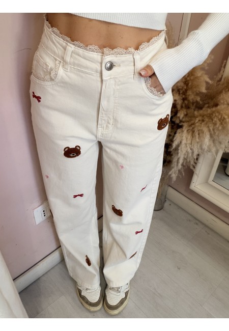 Jeans con pizzo e orsetti color burro