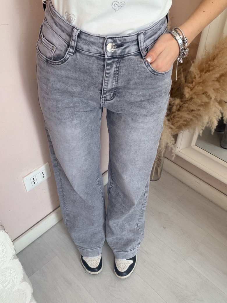 Jeans grigi LARGHI morbidi