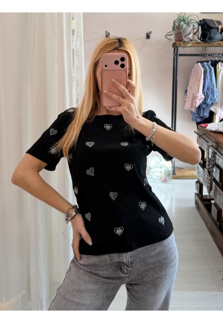 Maglia t shirt cuori strass nera