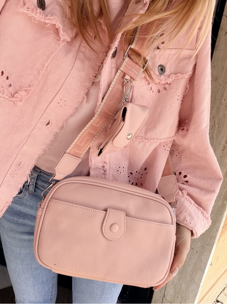 Borsetta rosa con taschina portatutto e tracolla