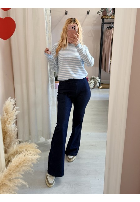 Pantaloni TIPO jeans A ZAMPA