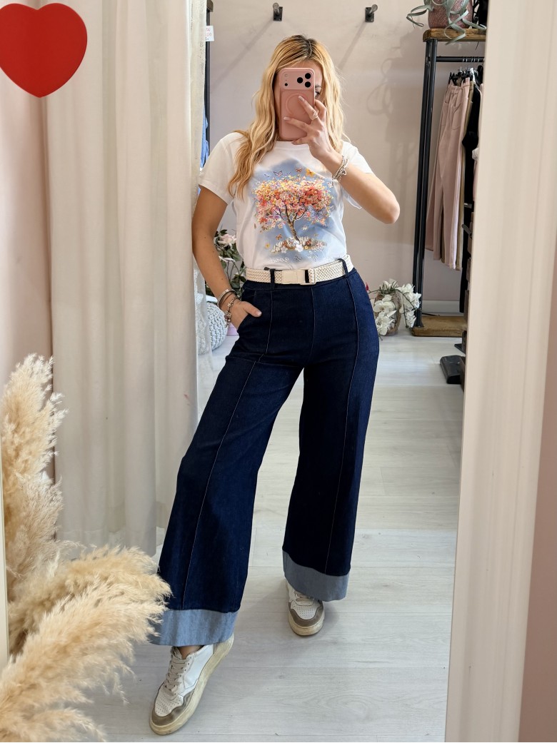 Pantaloni TIPO jeans larghi con balza