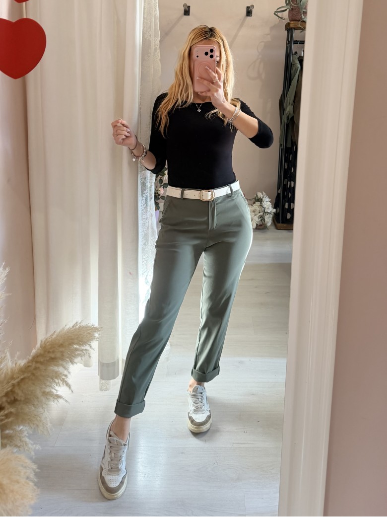 Pantaloni a sigaretta verdi