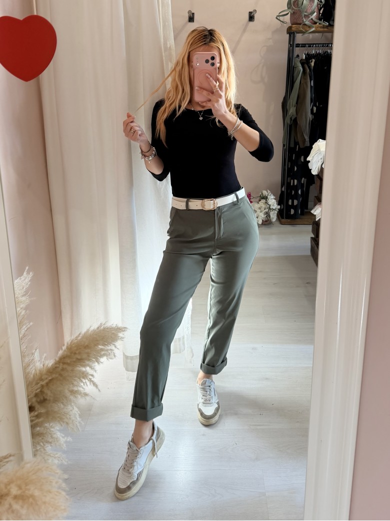 Pantaloni a sigaretta verdi