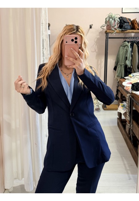 Completo tailleur giacca e pantalone blu