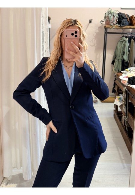 Completo tailleur giacca e pantalone blu