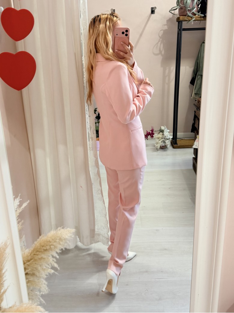 Completo tailleur giacca e pantalone rosa