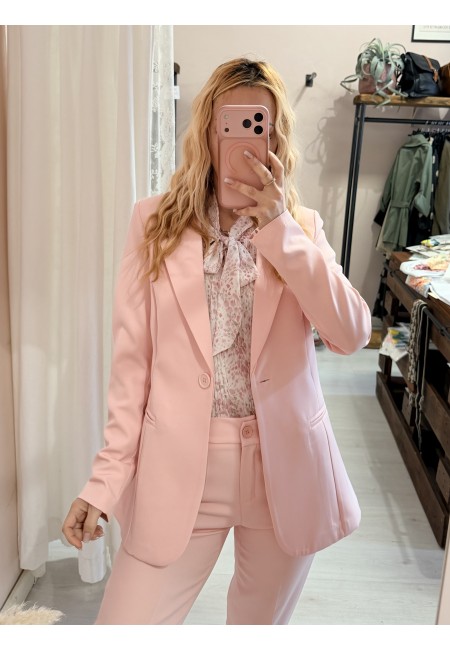 Completo tailleur giacca e pantalone rosa