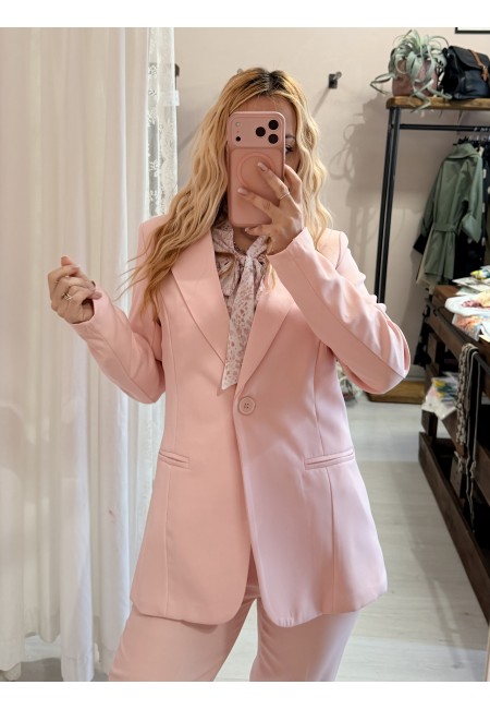 Completo tailleur giacca e pantalone rosa
