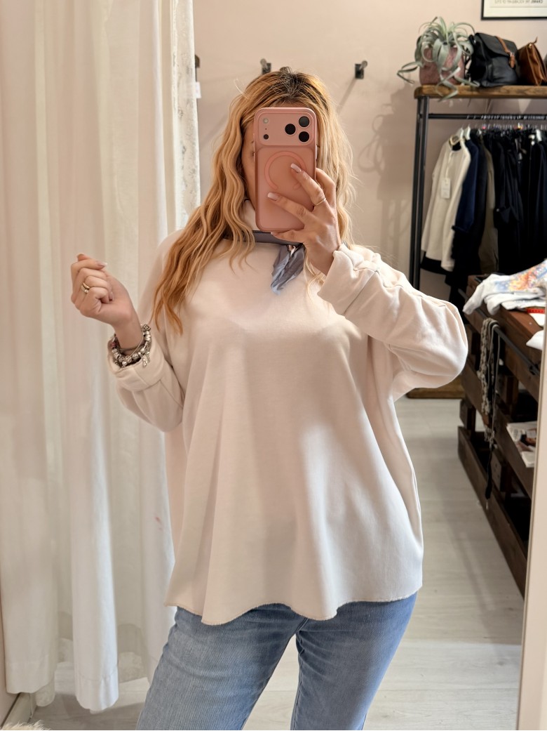 Maglia morbida con foulard Beige