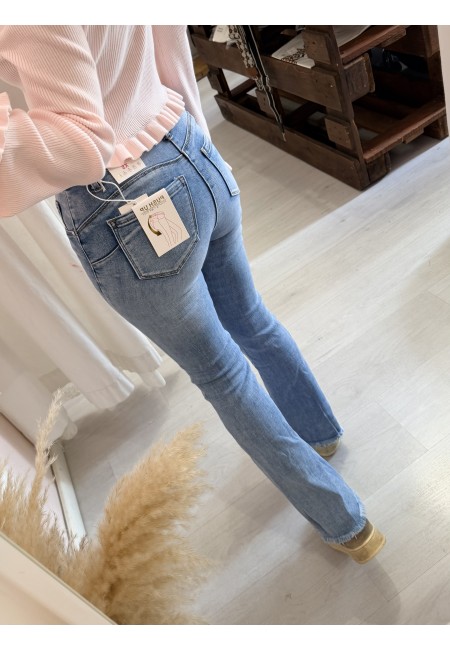 Jeans a ZAMPA push up sfrangiati