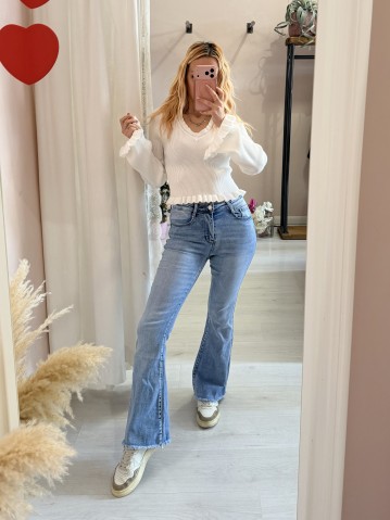 Maglioncino fru fru scollo a v bianco 2