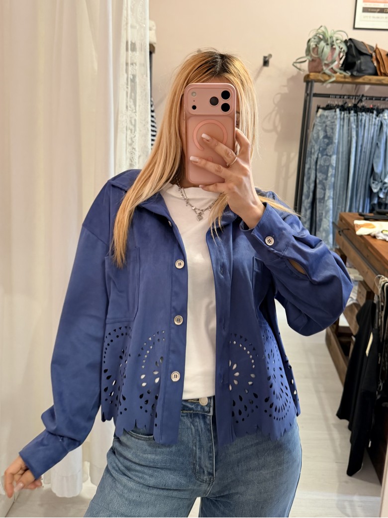 Giacchina camoscino ricamata blu