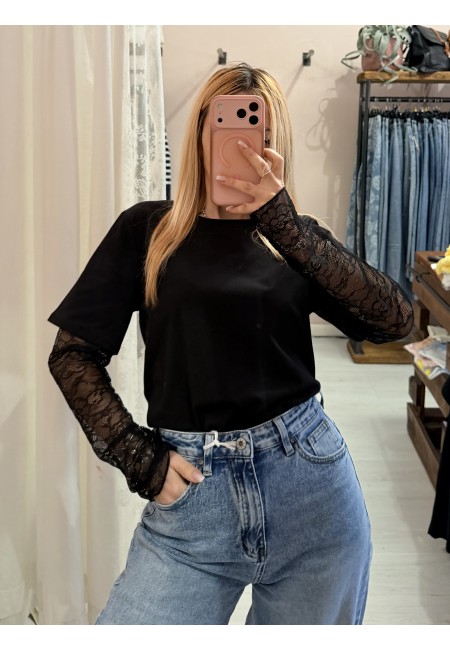 Maglia t shirt maniche PIZZO nera