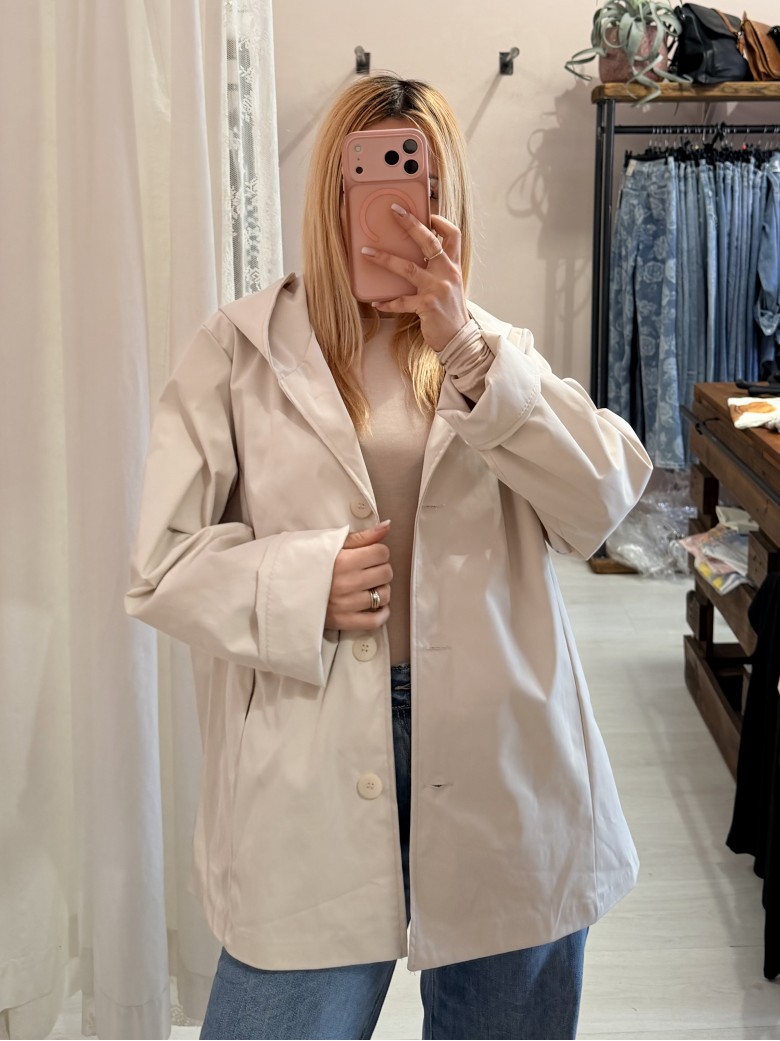Giubbino trench impermeabile beige