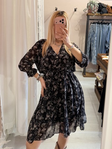 Vestito floreale scollo a v incrocato nero