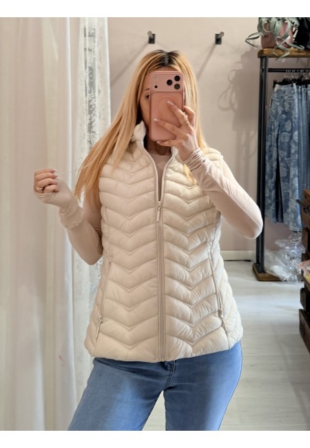 Piumino smanicato beige