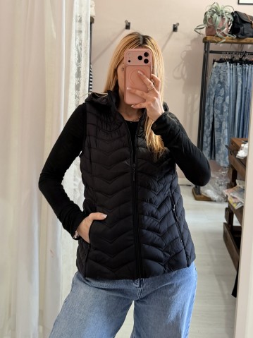 Piumino smanicato nero