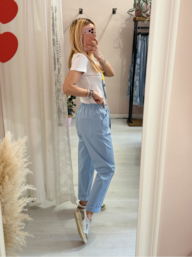 Pantaloni bottoncini azzurri