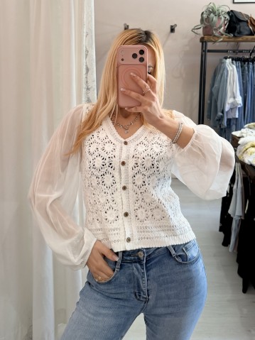 Maglia crochet maniche velate bianca