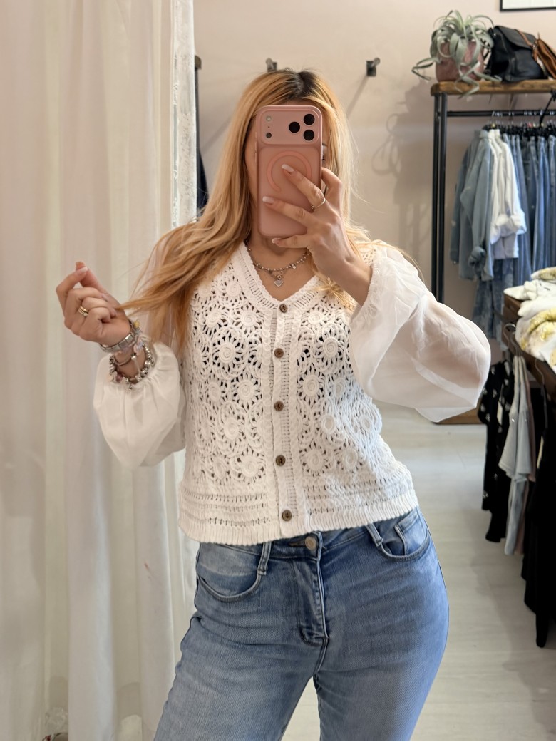 Maglia crochet maniche velate bianca
