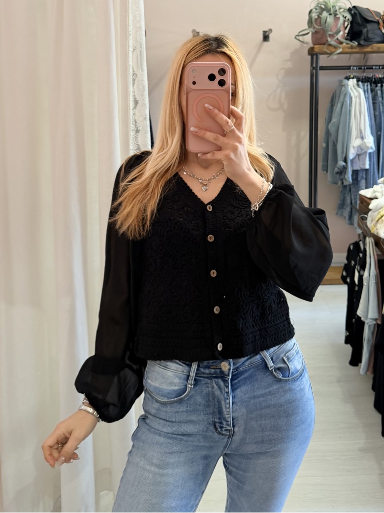 Maglia crochet maniche velate nera