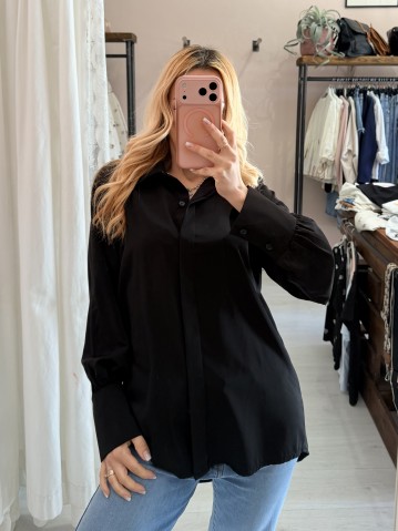 Camicia must have nera