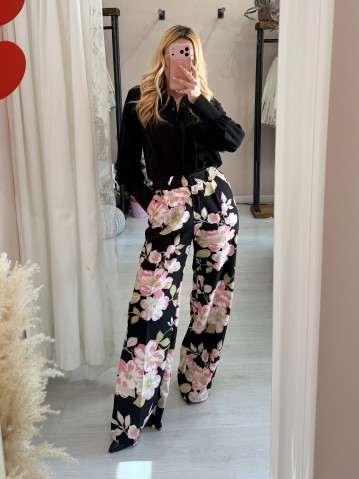 Pantaloni a fiori neri