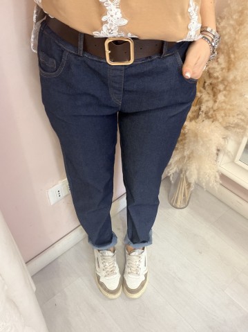 Pantaloni TIPO jeans morbidi con la cintura 2