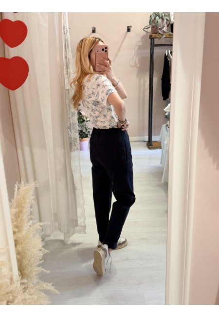 Maglia t shirt fiorellini azzurri