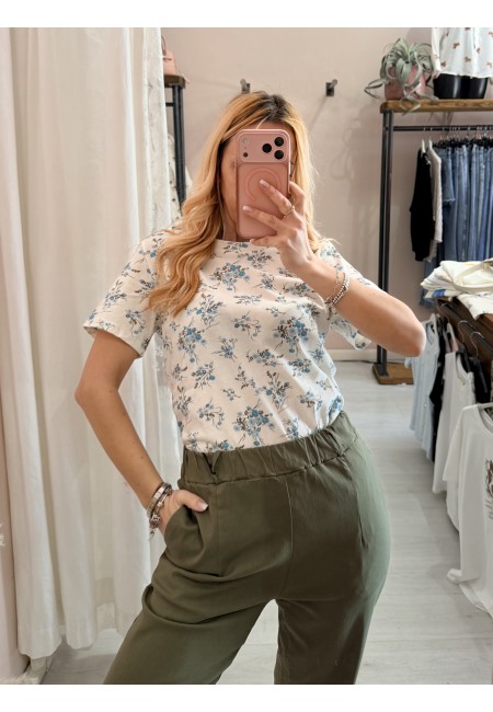 Maglia t shirt fiorellini azzurri