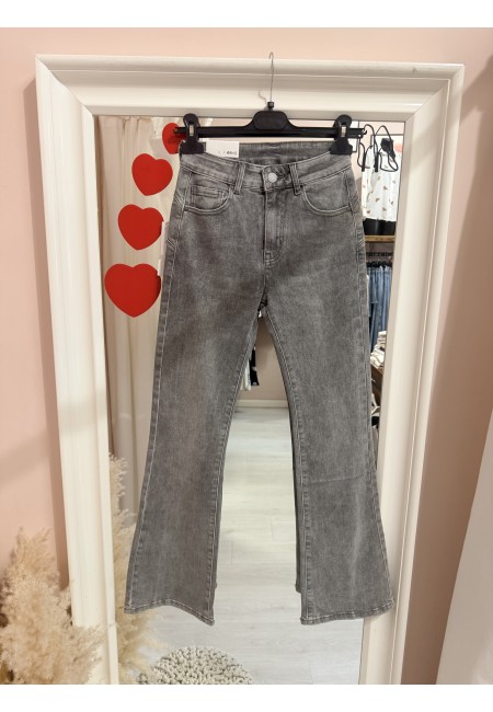 Jeans grigi a ZAMPA sfrangiati