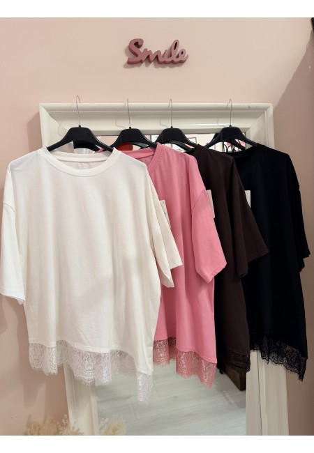 Maglia t shirt asimmetrica con pizzo bianca