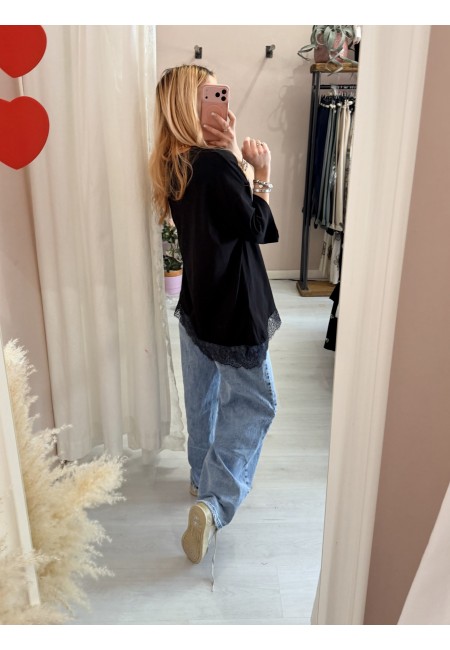 Maglia t shirt asimmetrica con pizzo nera