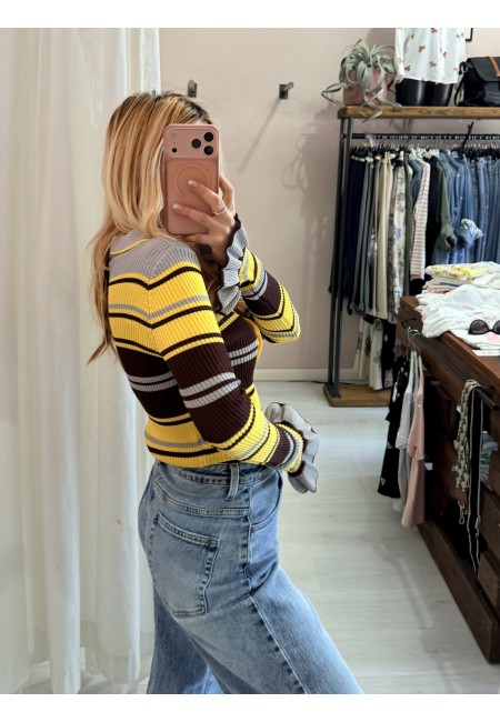 Maglia polo grigia e gialla