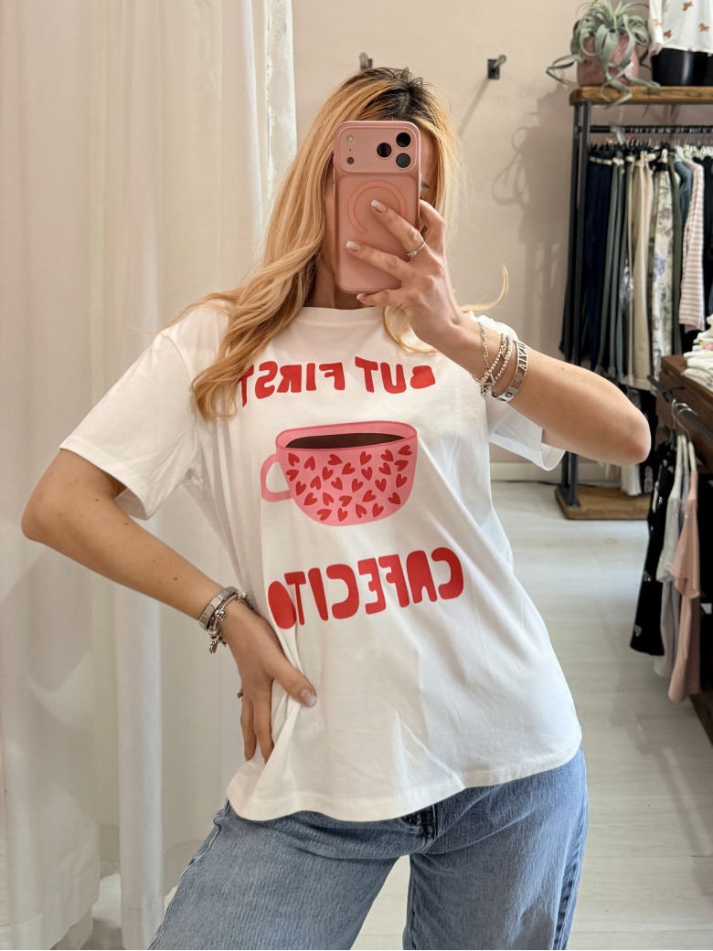 Maglia t shirt but first cafecito