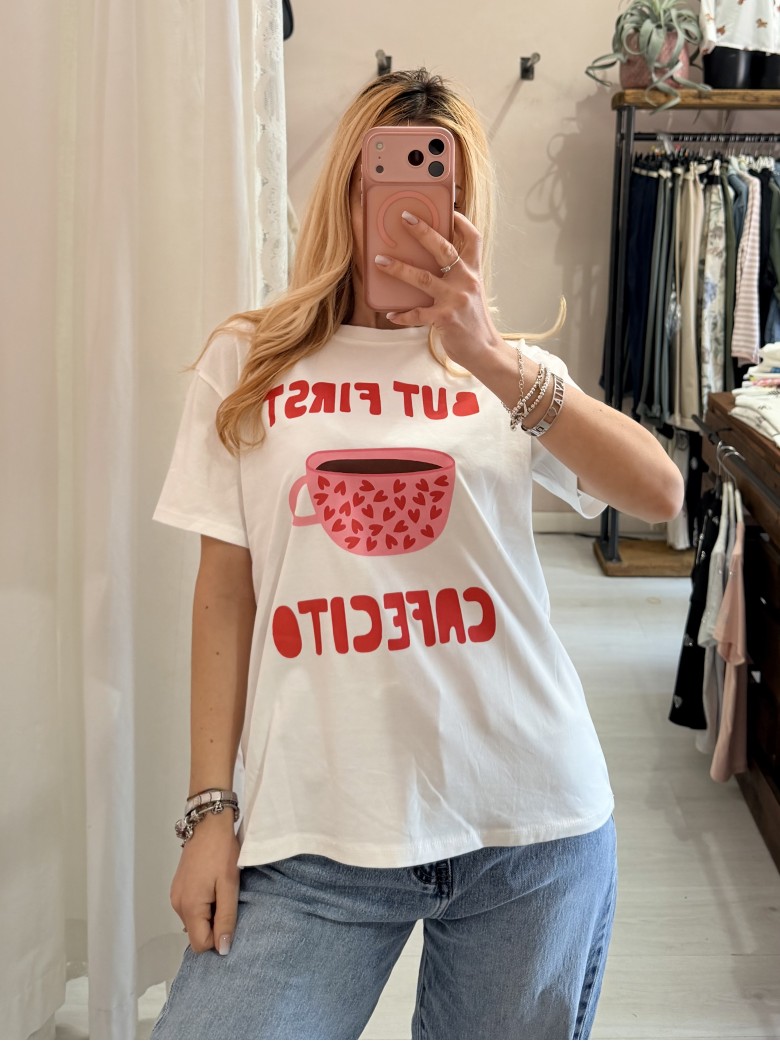 Maglia t shirt but first cafecito