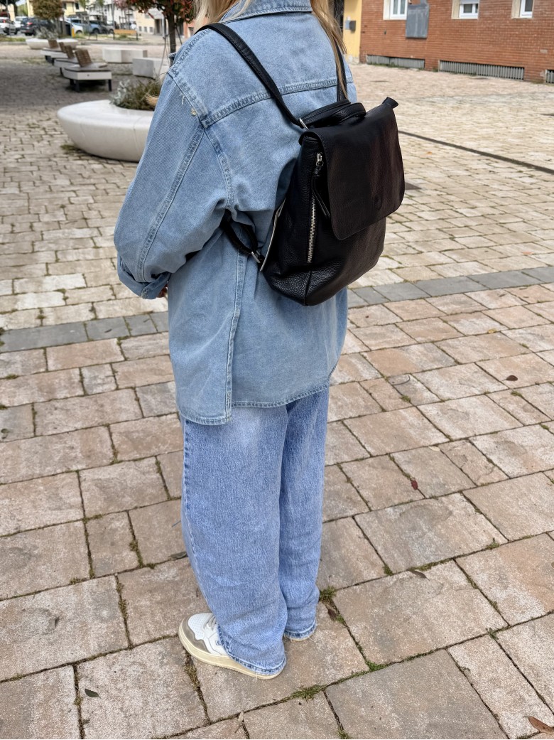 Zainetto o borsa a tracolla nero