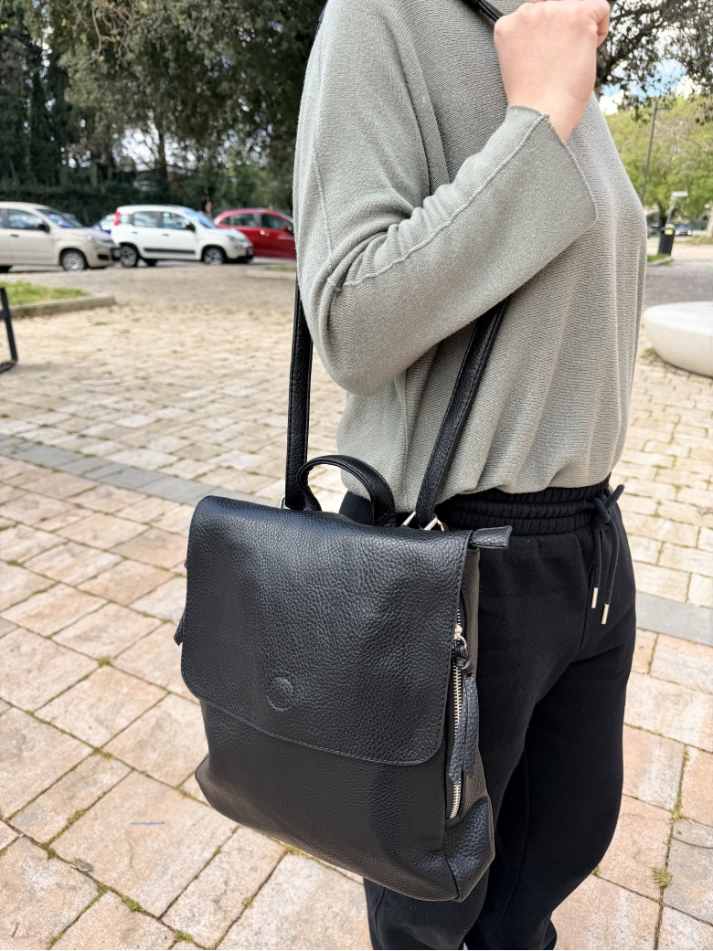 Zainetto o borsa a tracolla nero