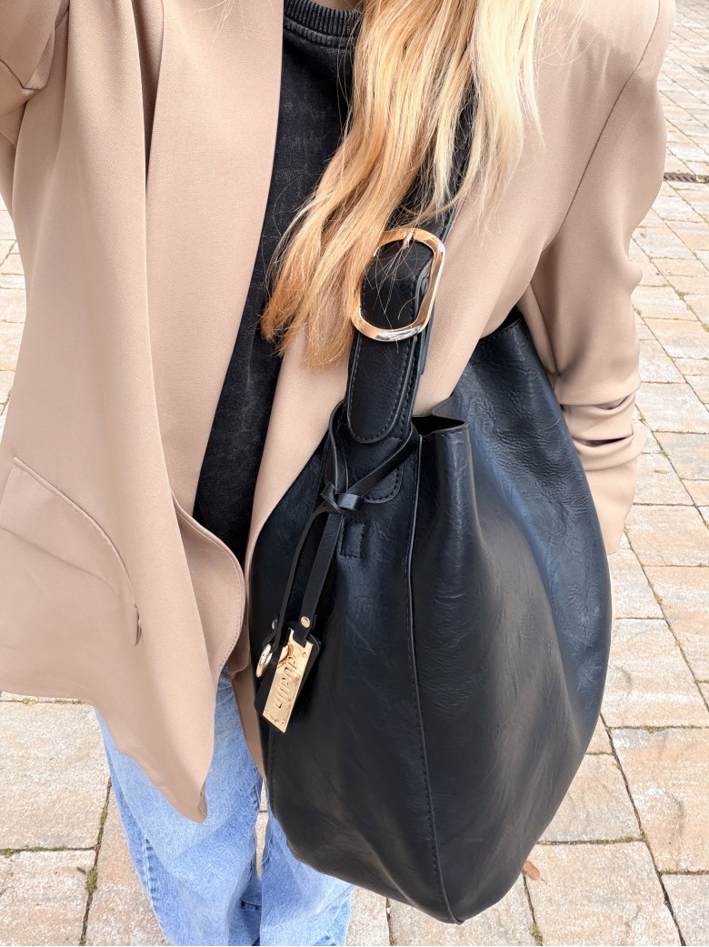 Borsa MANUELA simil pelle nera