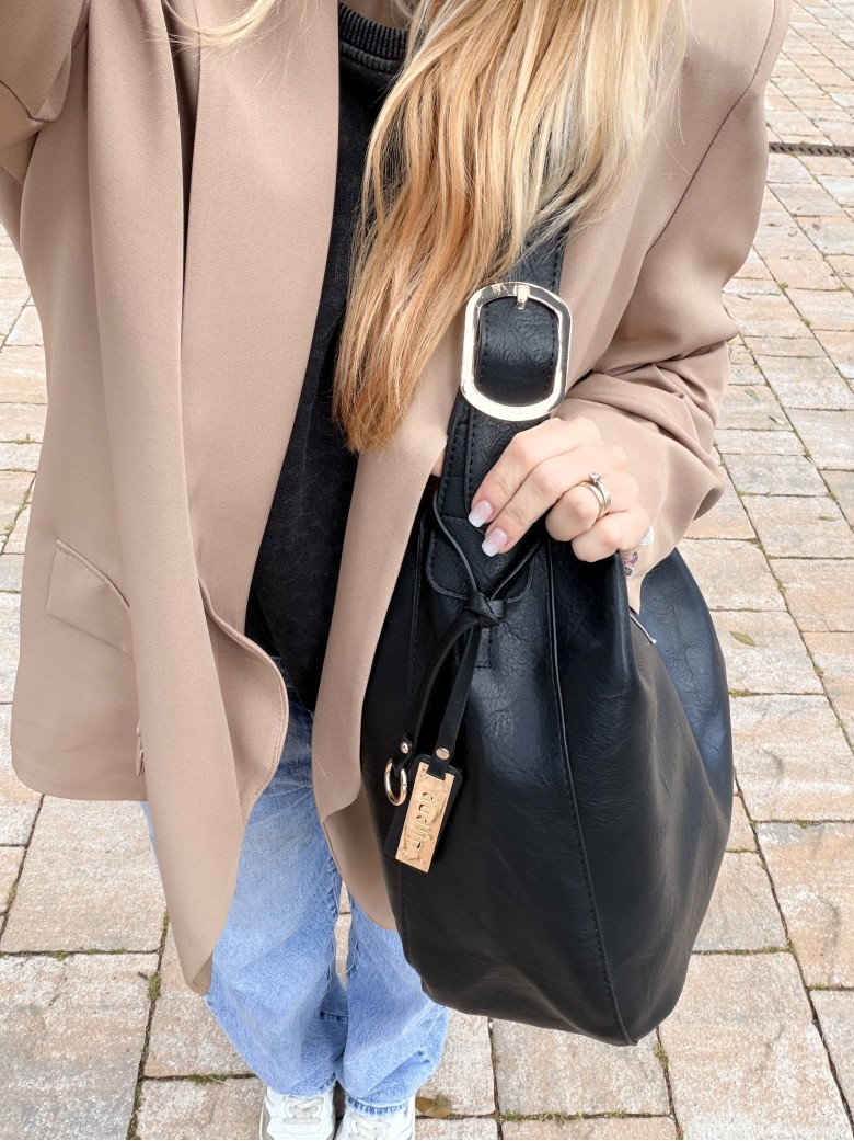 Borsa MANUELA simil pelle nera