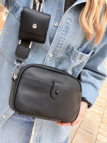 Borsetta nera con portamonete e tracolla