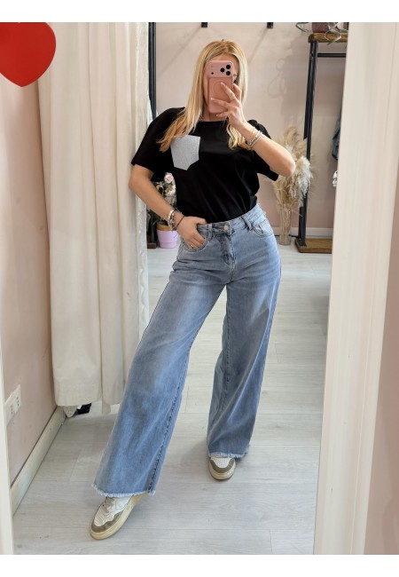 Pantaloni jeans larghi sfrangiati