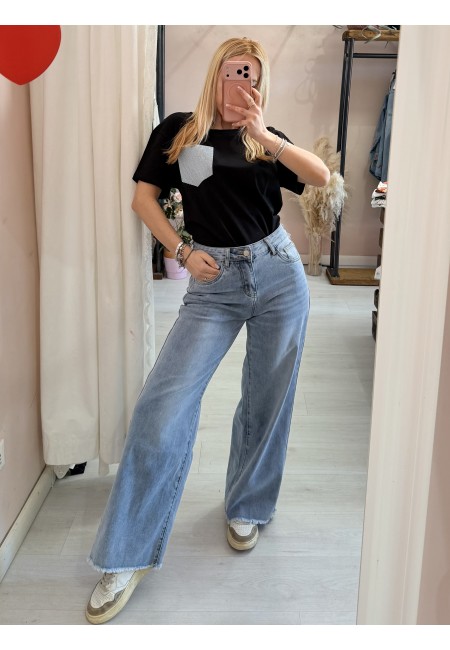 Pantaloni jeans larghi sfrangiati