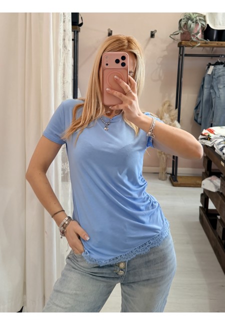 Maglia slim asimmetrica con pizzo azzurra