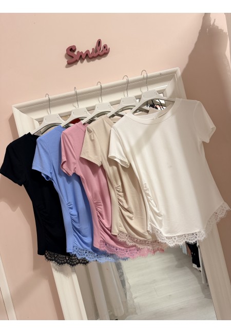 Maglia slim asimmetrica con pizzo beige