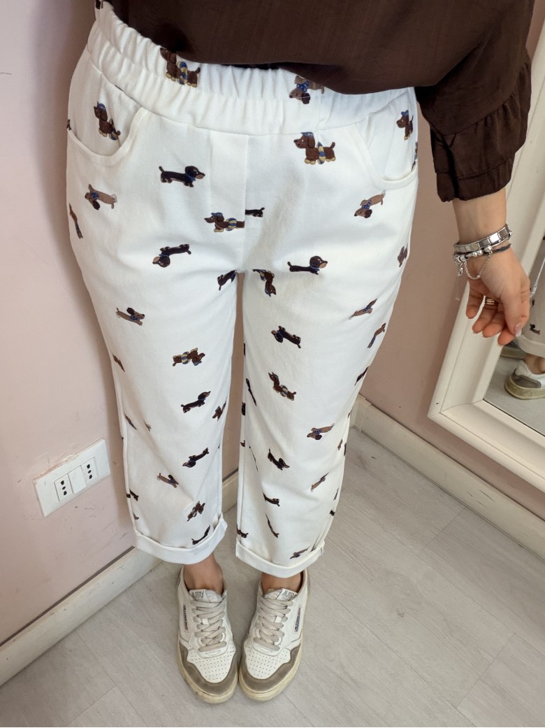 Pantaloni jeans bassotti