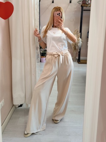 Maglia t shirt cuoricino bianca 2